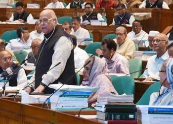 ‘দুর্নীতি নিয়ন্ত্রণের প্রধান উপায় সিদ্ধান্ত গ্রহণে ব্যক্তিনির্ভরতা কমিয়ে আনা’