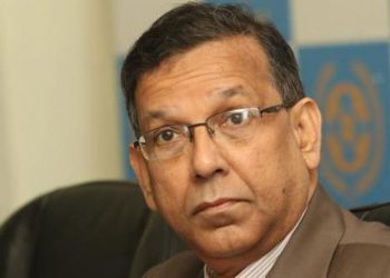 অ্যাটর্নি জেনারেলকে রেখে সব আইন কর্মকর্তা বদলানো হচ্ছে