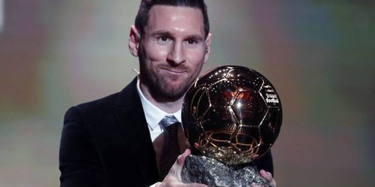 রোনালদোকে পেছনে ফেলে মেসির ষষ্ঠ ব্যালন ডি’অর