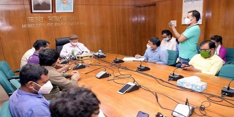 শেখ হাসিনাকে গ্রেফতার করে এই দিন গণতন্ত্রকেই বন্দি করা হয়েছিল: তথ্যমন্ত্রী