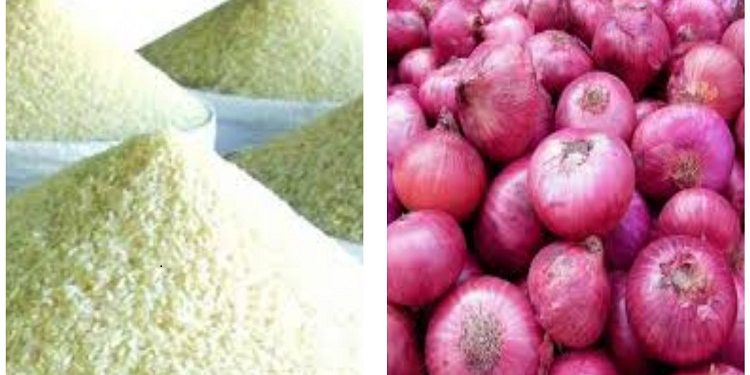 চালে শুল্ক কমল ৩৫ শতাংশ আর পেঁয়াজে বসল ১০ শতাংশ