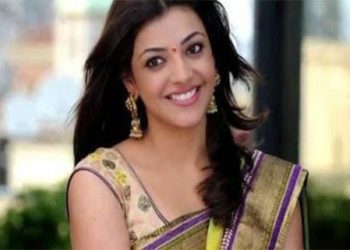 পাঁচ মাস পর সন্তানকে প্রকাশ্যে আনলেন কাজল