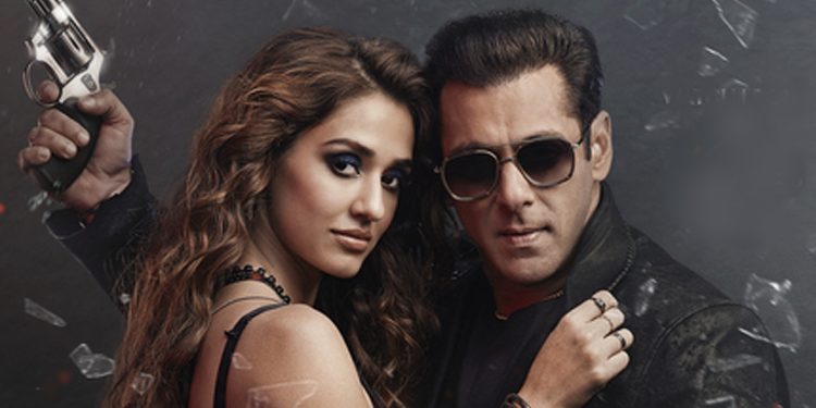 এবার ওটিটি প্ল্যাটফর্ম কাঁপালেন সালমান