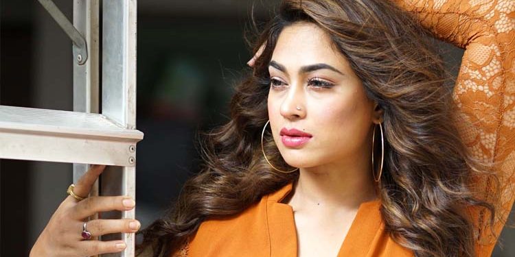 নিরুদ্দেশ পপি, আতঙ্কে নির্মাতারা