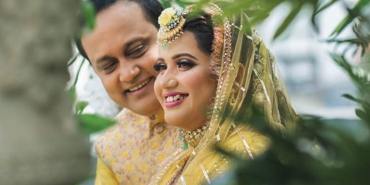 শাশুড়ি বাটলেন ন্যানসির গায়ে হলুদের ‘মেহেদি’