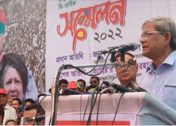 সরকার ডাকাতে পরিণত হয়েছে: ফখরুল