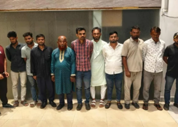 মিছিলের সময় আওয়ামী লীগের ১১ নেতাকর্মী আটক