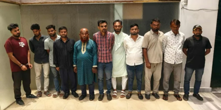 মিছিলের সময় আওয়ামী লীগের ১১ নেতাকর্মী আটক