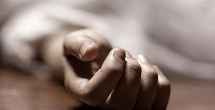 তালাবদ্ধ ঘরে নারীর লাশ