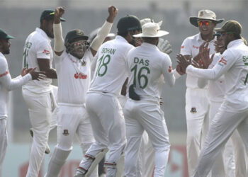 চমক রেখে আফগানিস্তানের বিপক্ষে টেস্ট দল ঘোষণা