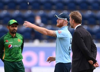 পাকিস্তান সফর বাতিলে ক্রিকেটারদের মত নেয়নি ইসিবি