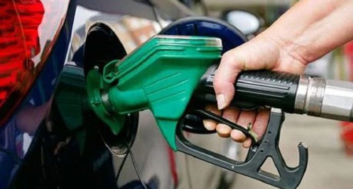 ১৮ হাজার কোটি টাকার জ্বালানি তেল কিনছে সরকার