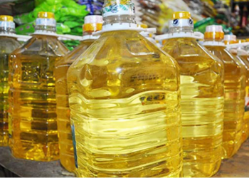 দাম কমলেও বাড়েনি তেলের সরবরাহ