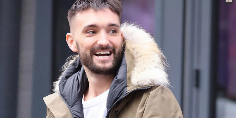 গায়ক টম পার্কার আর নেই