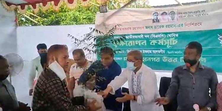 আবারও খালেদা জিয়ার উন্নত চিকিৎসার দাবি ফখরুলের